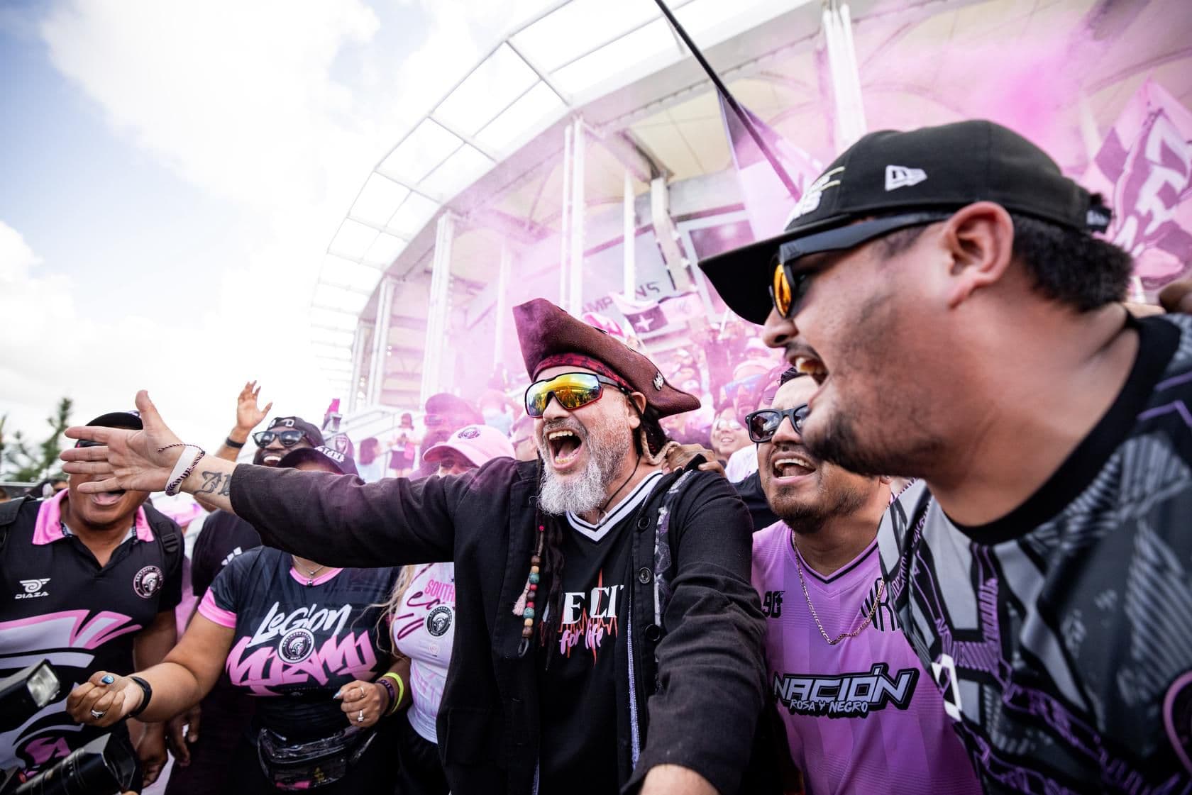 Paixão rosa e preta