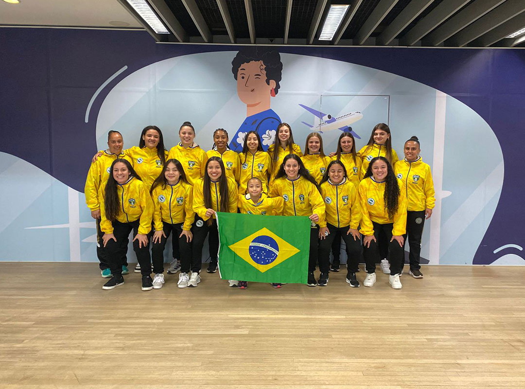 FutbolTech-Transforming-Lives-through-Soccer,-English-Education,-and-Technology-08