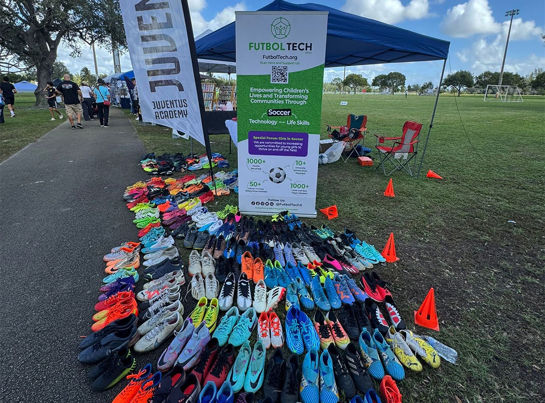 FutbolTech-Transforming-Lives-through-Soccer,-English-Education,-and-Technology-10